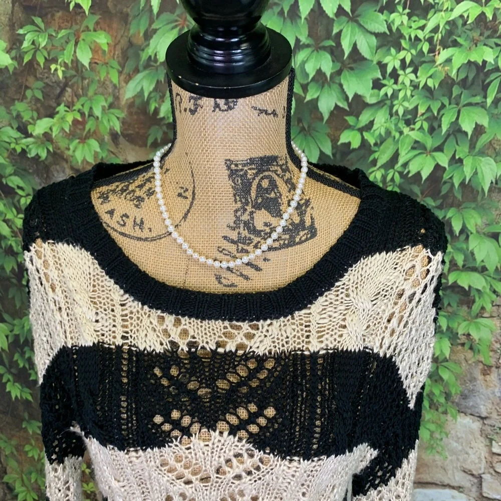 ROMEO & JULIET COUTURE Lightweight Tan and Black Open Crochet Striped Sweater, M